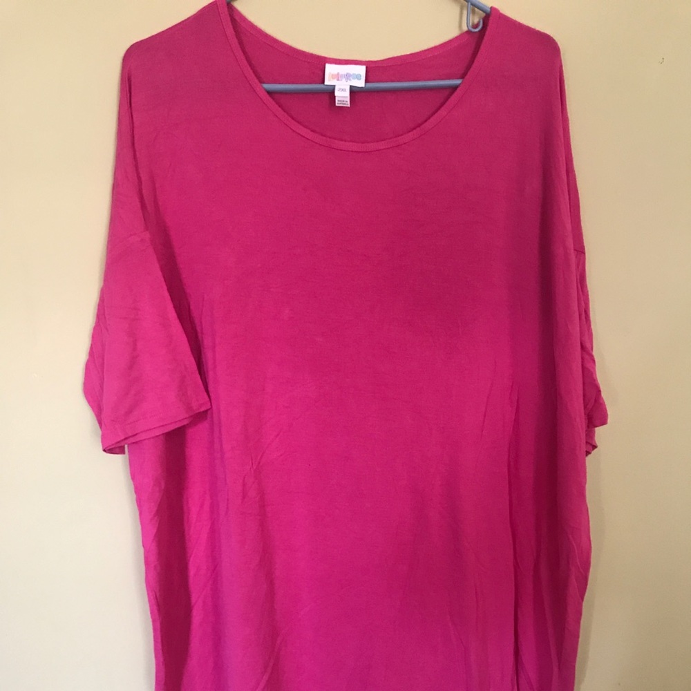 EUC Lularoe pink top size 2x